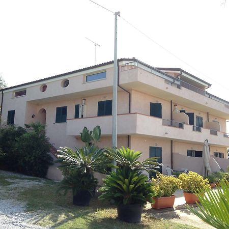 Residence Floritalia - Ricarica Auto Elettriche Santa Domenica  Ngoại thất bức ảnh
